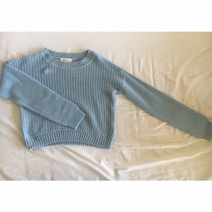 Forever 21 baby blue cropped sweater