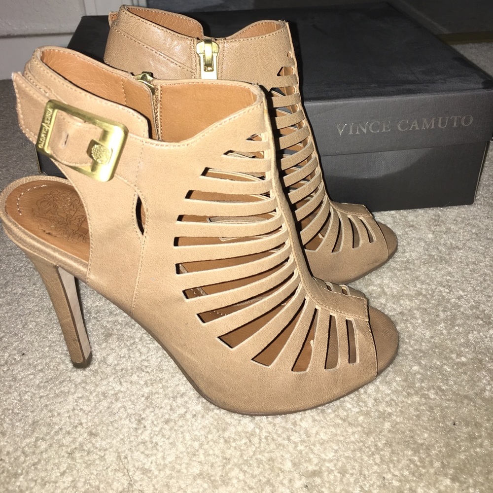 Vince Camuto Heels