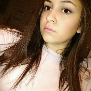 Meet your Posher, Breanna