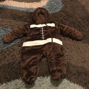 Baby boy clothes size newborn