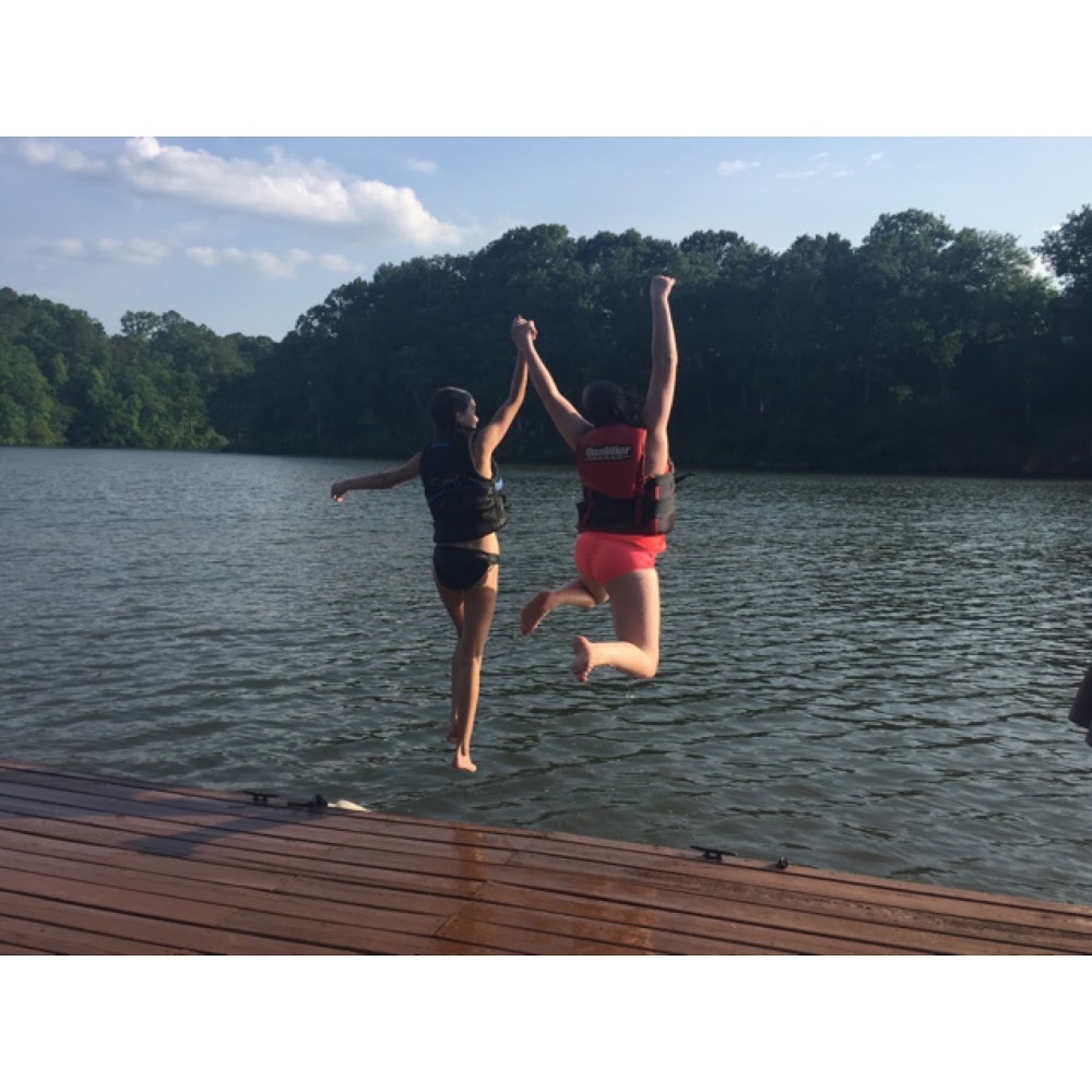 Meet your Posher, Delaney