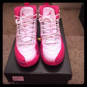 Air Jordan Retro 12