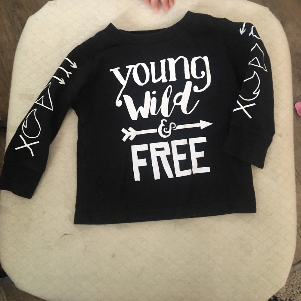 Boys❌SOLD❌ tee (see description for sizing info)