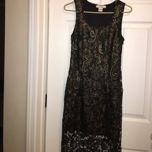 Sans Souci Lace Dress - Black and Gold