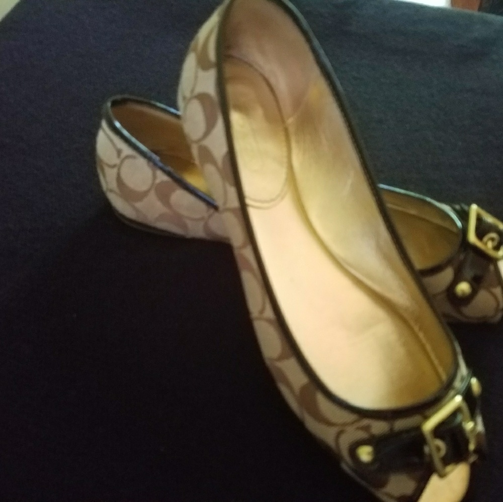Coach (peeka- boo shoes )