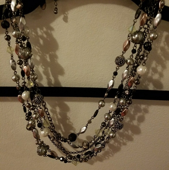 Necklace and bracelet set - Picture 2 of 2