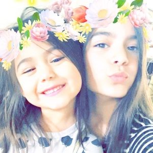 Meet your Posher, Itza