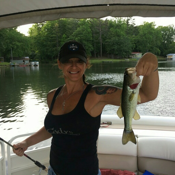 Meet your Posher, Caren - Picture 1 of 1