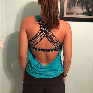 Lululemon sports tank