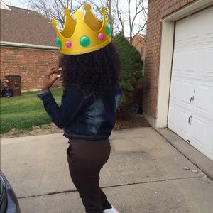 Meet your Posher, Husani