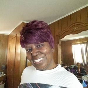 Meet your Posher, Melvinia