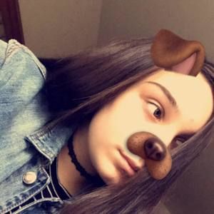 Meet your Posher, Becca