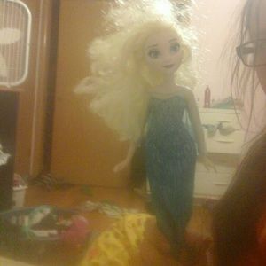 Elsa doll