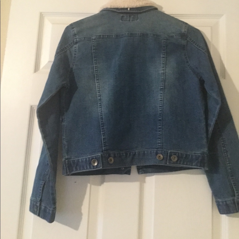 Jean jacket - Picture 2 of 2