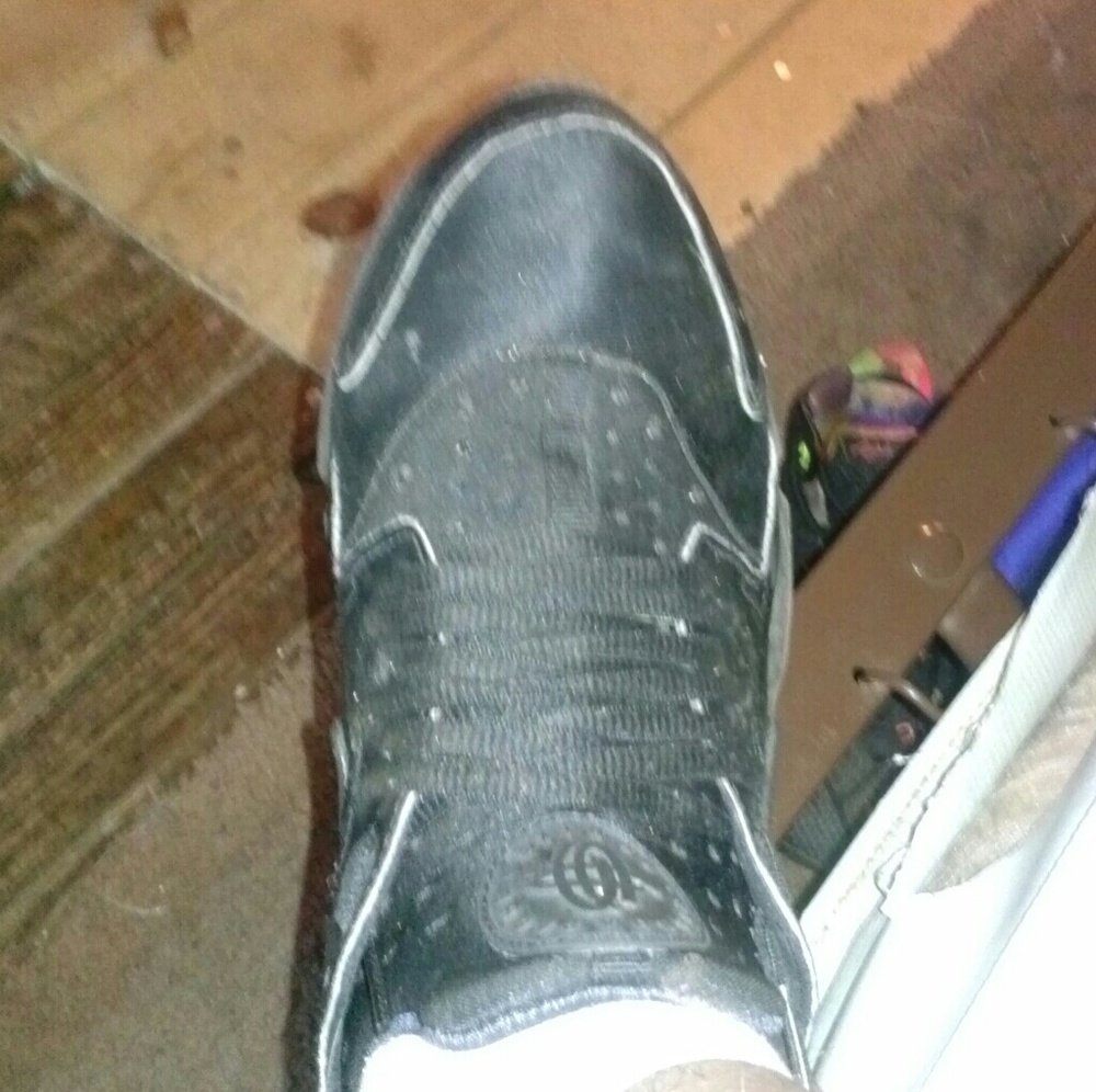 Huaraches - Picture 2 of 2