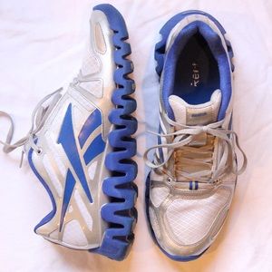 💥SOLD💥 Mens Reebok Zigtech Blue silver white sz