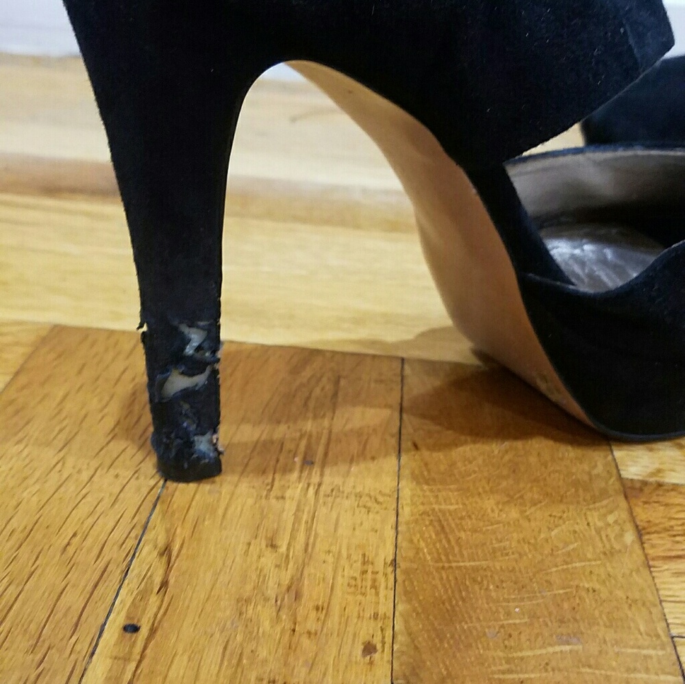 Black Open Toe Pumps. Bcbgeneration - image 2