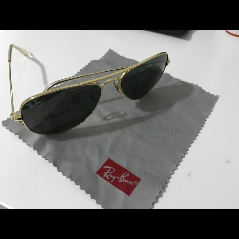 RAY-BAN AVIATOR CLASSIC