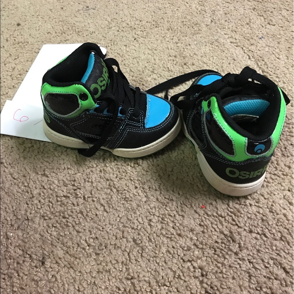 Sis 6t Osiris skate shoes. High tops.  Toddler