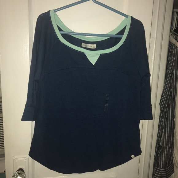 Abercrombie & Fitch sweater med NWT - Picture 1 of 2