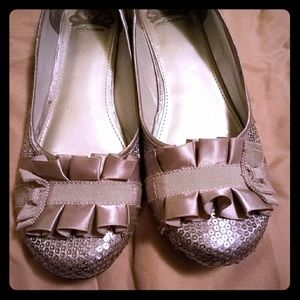 Fergalicious silver flats, size 8.5