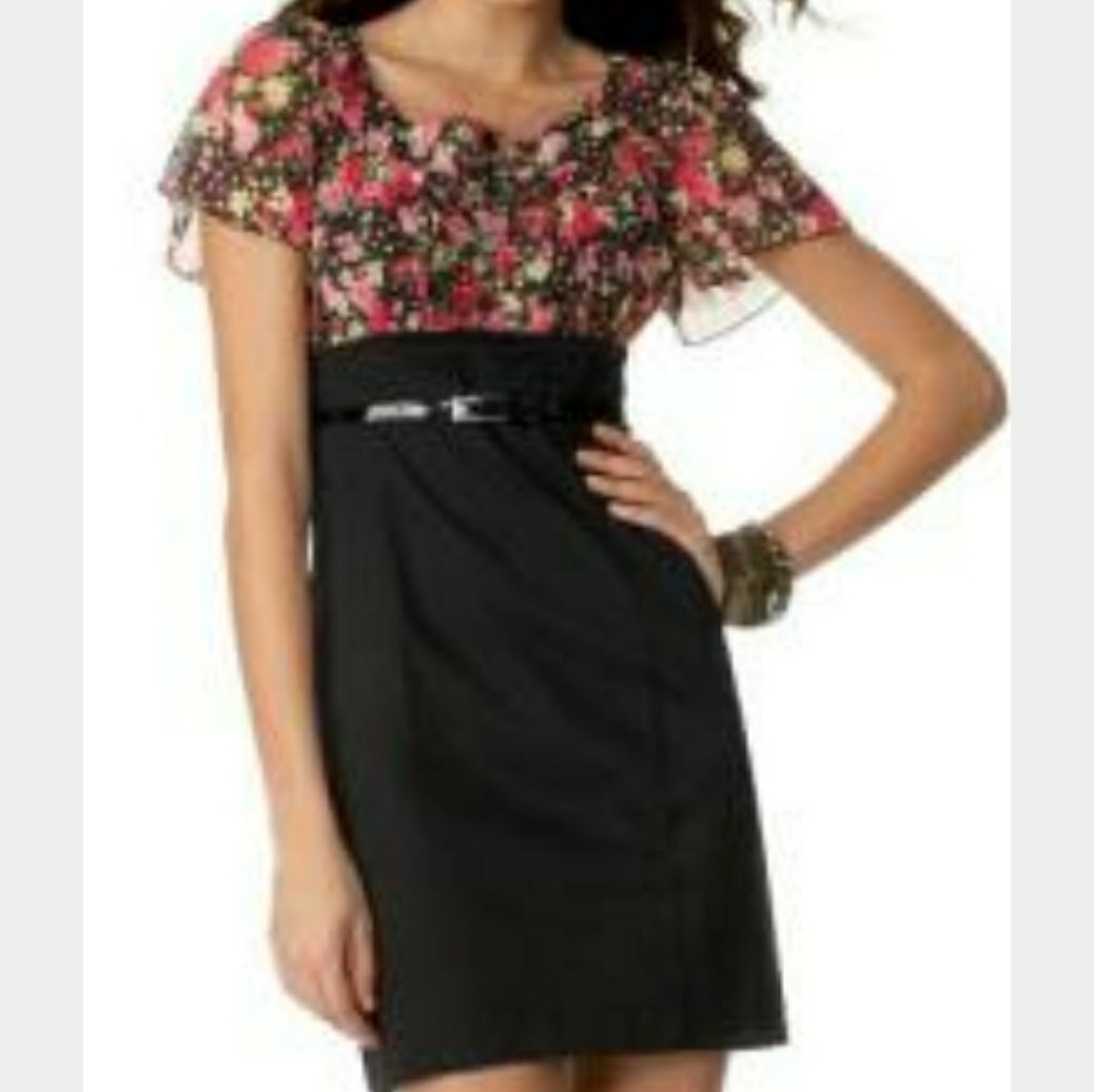 Fitted floral mini dress