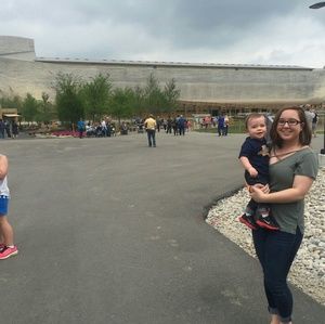 Meet your Posher, Mandy