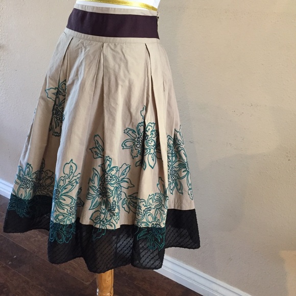 Anthropologie Floreat Floral Embroidered skirt - Picture 2 of 8