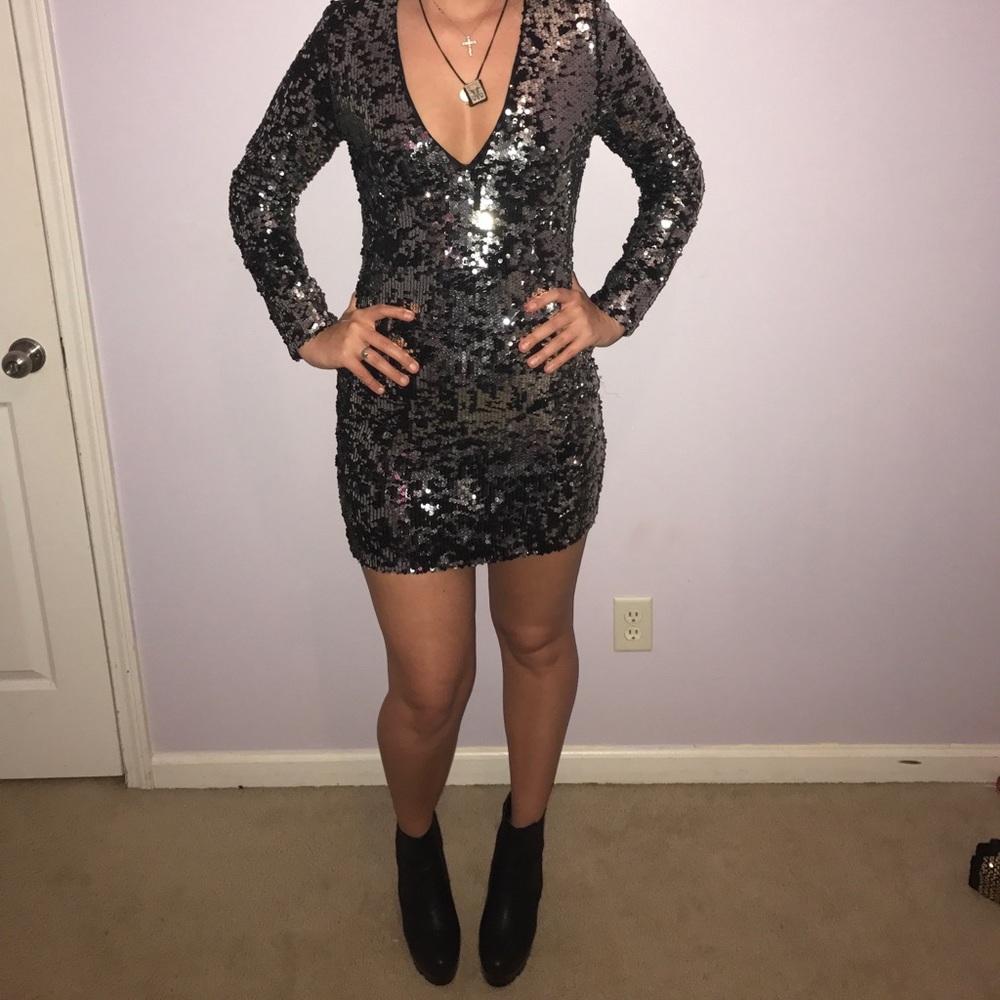 Rachel Zoe Black and silver sequin dress