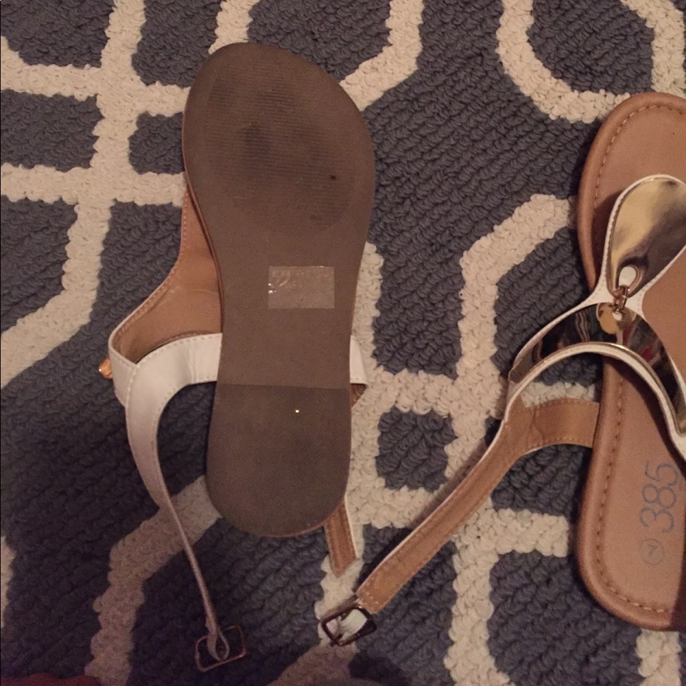 Sandals - Picture 2 of 2
