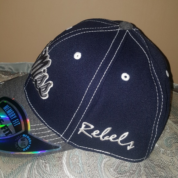 Ole Miss Rebels Cap - Picture 2 of 4