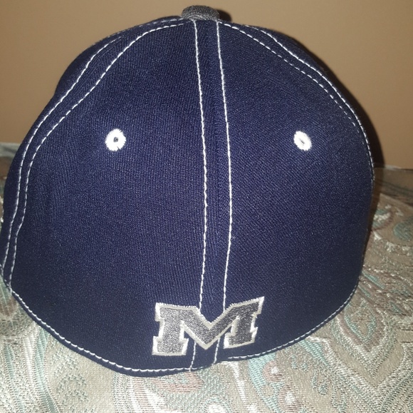 Ole Miss Rebels Cap - Picture 3 of 4