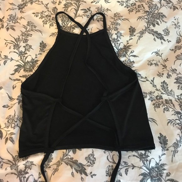 Black high neck cross strappy back halter tank - Picture 2 of 7