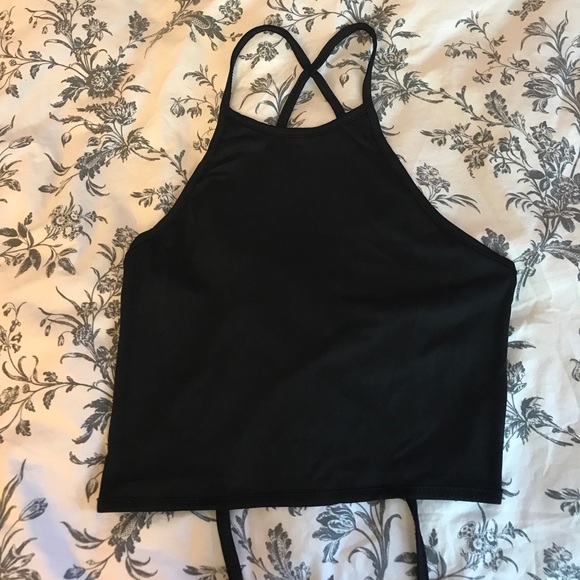 Black high neck cross strappy back halter tank - Picture 4 of 7