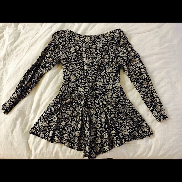 Floral Romper - Picture 2 of 2