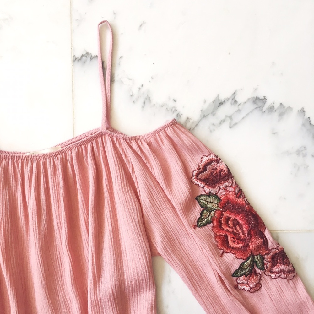 HP • NWOT "Wildflower" floral embroidered top - Picture 1 of 5