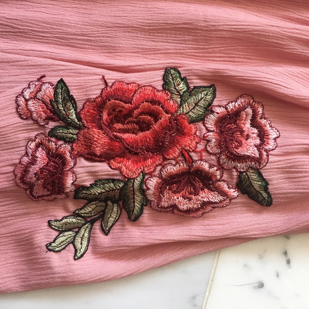 HP • NWOT "Wildflower" floral embroidered top - Picture 3 of 5