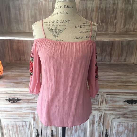 HP • NWOT "Wildflower" floral embroidered top - Picture 2 of 5