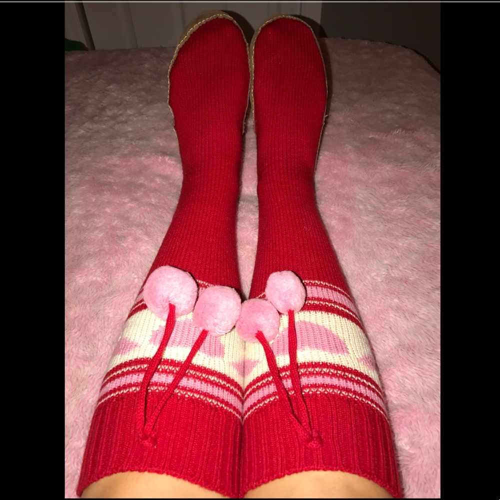 Rare PINK VS Slipper Socks
