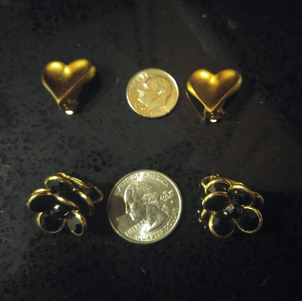 Costume earrings/Faux