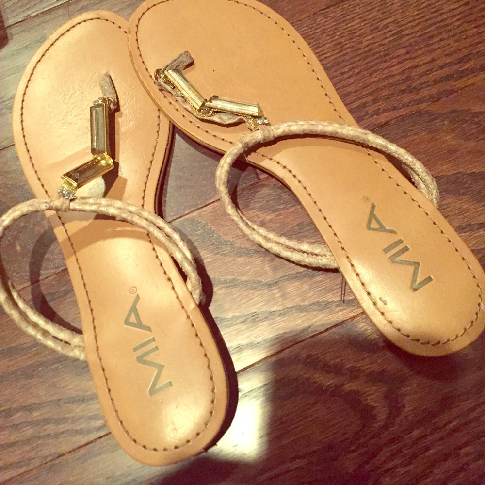 Mia Summer Sandals