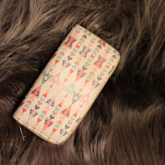 **Perfect Wallet** - Picture 2 of 2