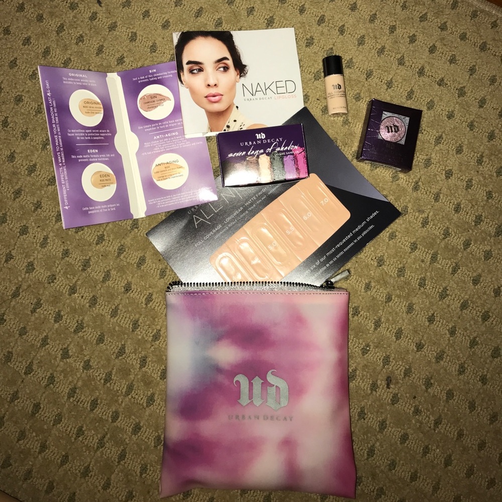 Urban decay mini bundle