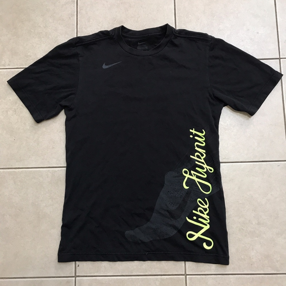 Nike Flyknit T Shirt | Men's Small