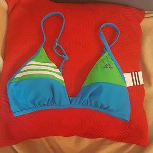 Adidas cross back top