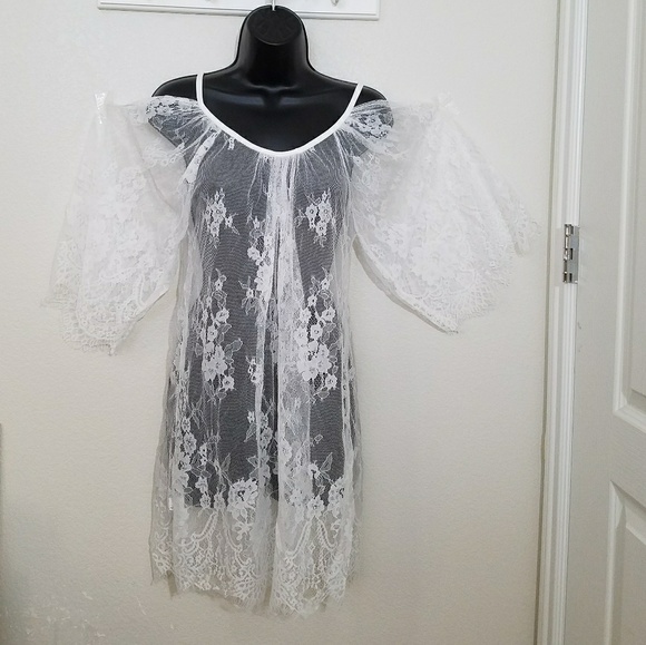 Lace coverup COLD SHOULDER - Picture 4 of 5