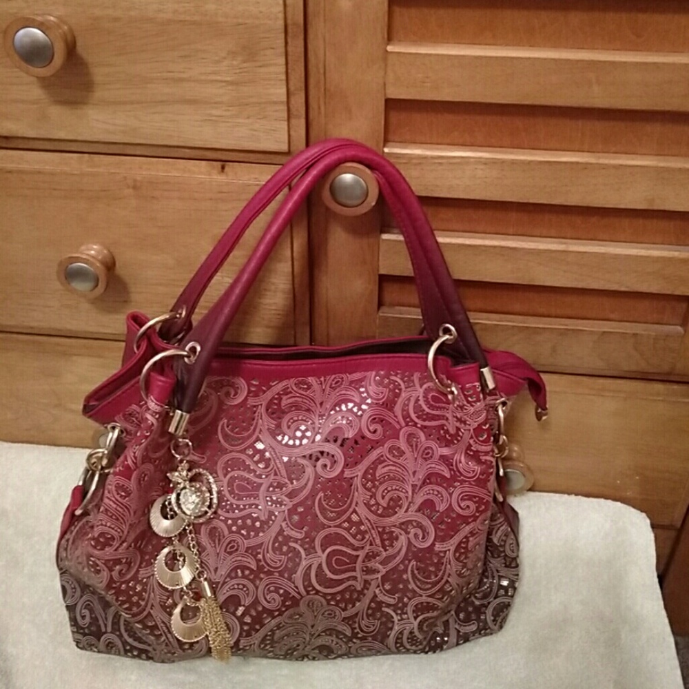 Adorable Red Purse!