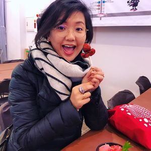 Meet your Posher, Nicole