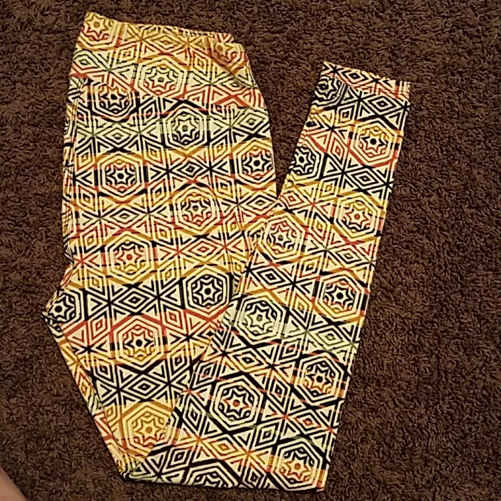 Lula roe TC leggings