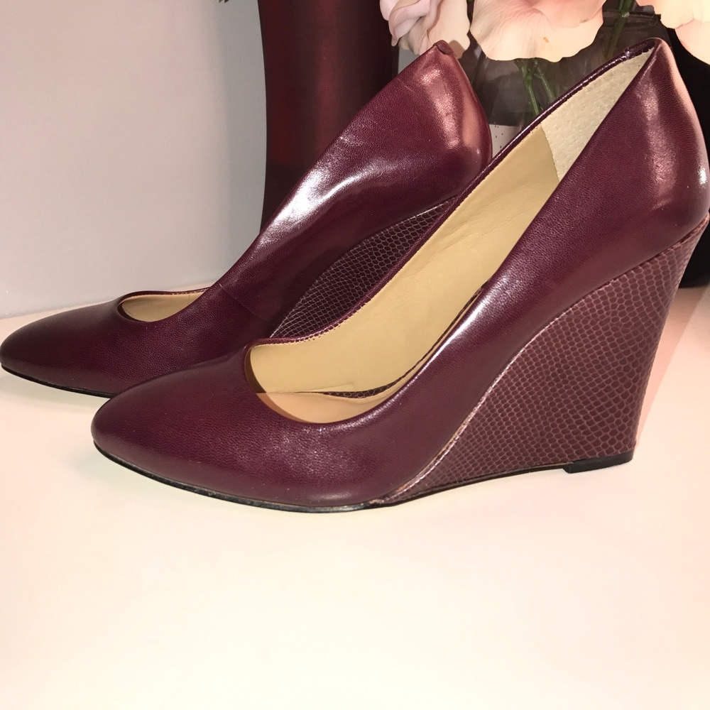 Brand New Ann Taylor Wedges